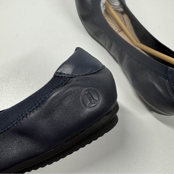 NIB • Lands End Women's Comfort Elastic leather Ballet
Size: 11W - Picture 6 of 8
